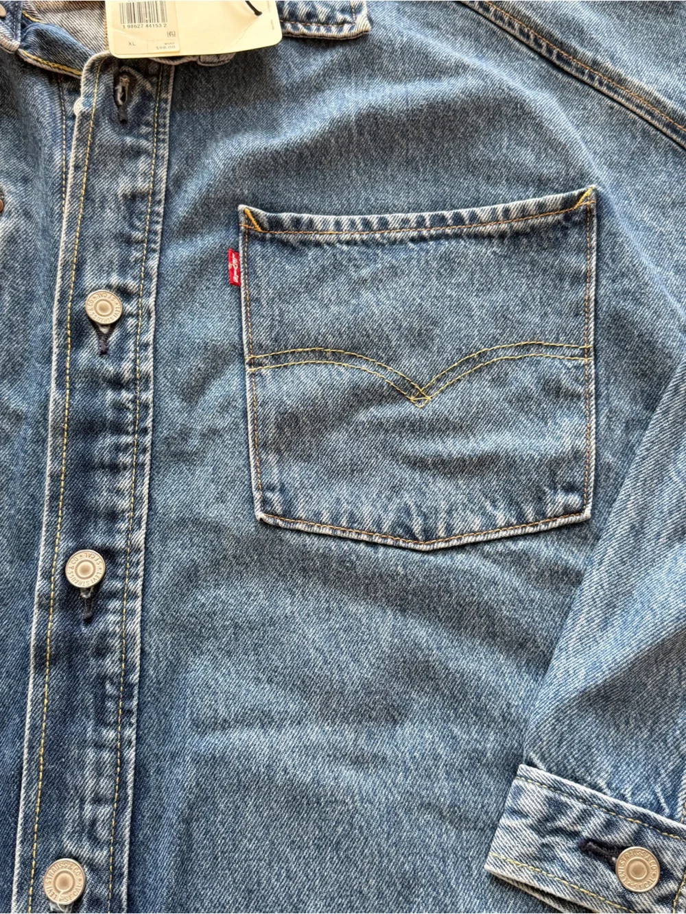 NWT Levi’s Men’s Oversized Twisted Shacket Denim Shirt Jacket Medium Wash Sz XL